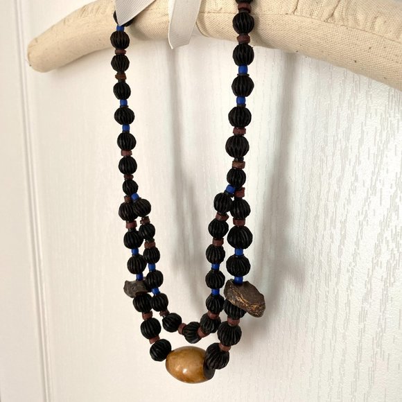 Handmade African Chunky Wood Beaded Necklace - Picture 3 of 13